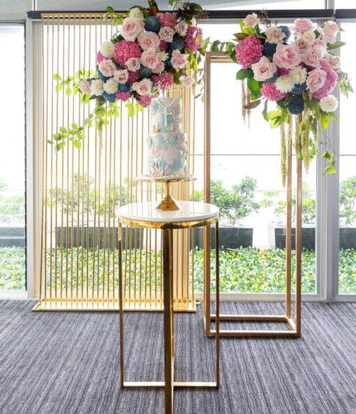 Gold Frame Stand - Image 4