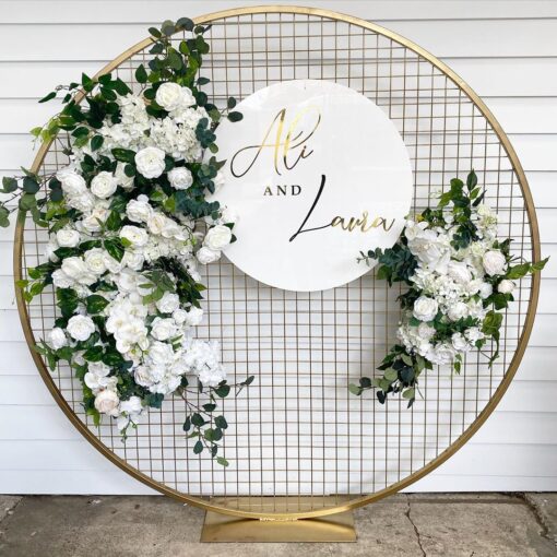 gold round mesh screen