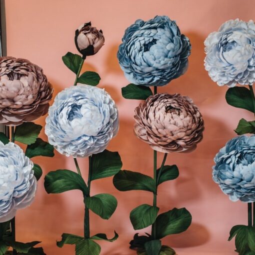 Set of 8 Standing Flowers (peach, blue, baby blue) on metal base - Image 2