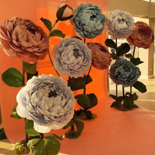 Set of 8 Standing Flowers (peach, blue, baby blue) on metal base