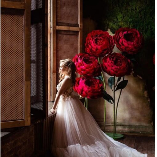 Set of 7 Standing Red Flowers - Image 3