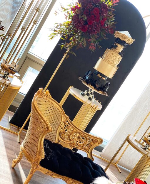 Black & Gold Luxury Package - Image 4