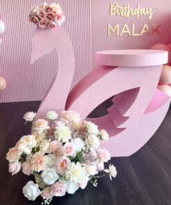 Swan Cake Table