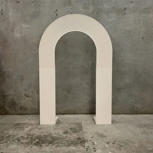 Cream Half Ripple Arch