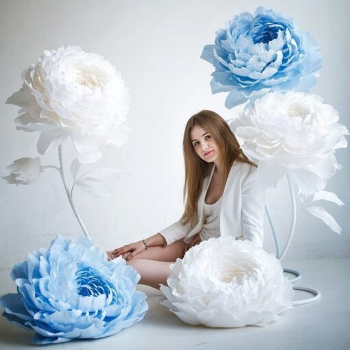 5 Standing Flowers (baby blue and white)