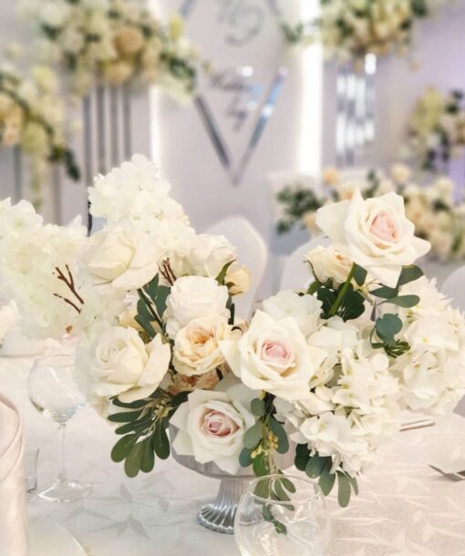 White Garden Floral Centrepiece