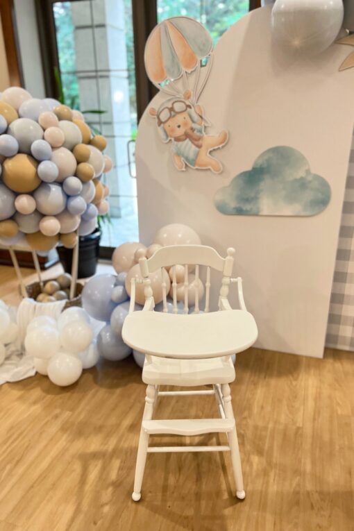 image of an Ivory Baby High Chair