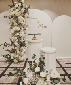 Engagement White Package