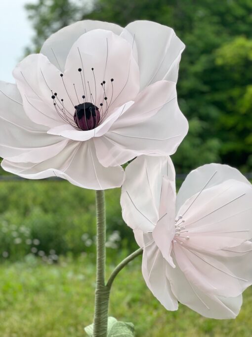 2 Silk Poppy on metal base