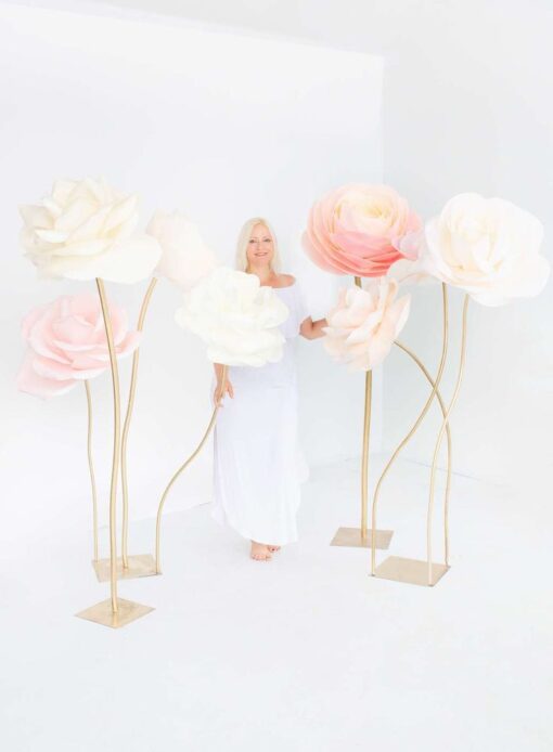 8 Giant Flowers Package