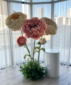 Floral Fantasy Plinth Set