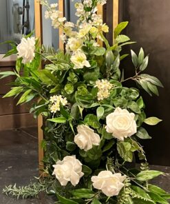 image of a flower arrangement