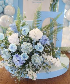 image of a Baby Blue Flower Bush