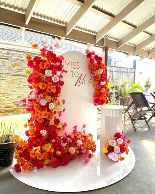Miss to Mrs White & Red Package - Image 2