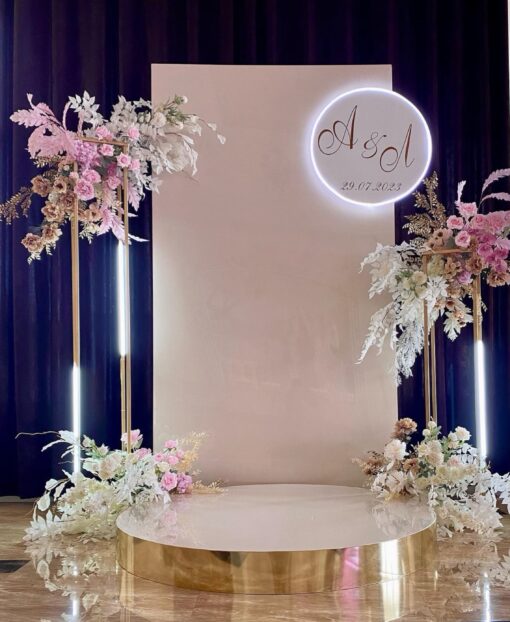 Blaise Chic Package