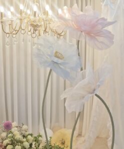3 Giant Blooms on stand