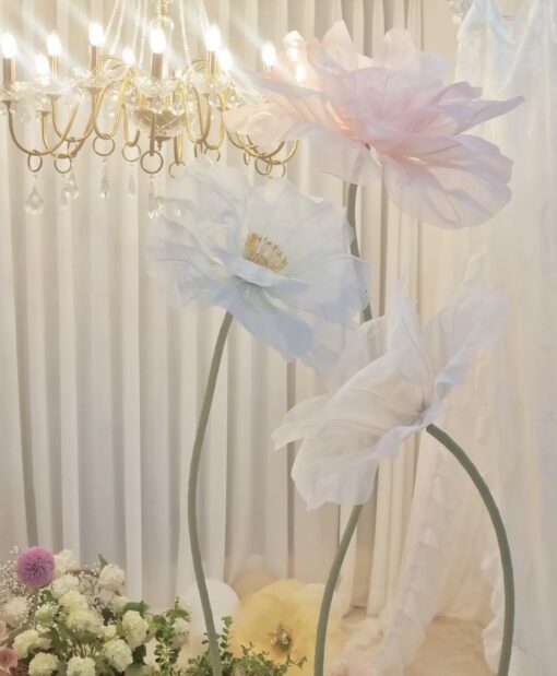 3 Giant Blooms on stand