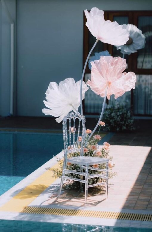 3 Flowers & Flower Bush