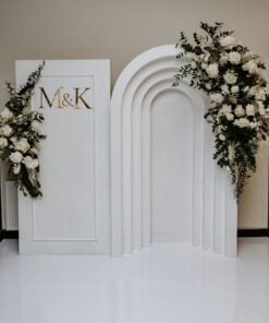 Chic Minimalist Package