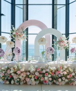 Elegant Floral Head Table Setup